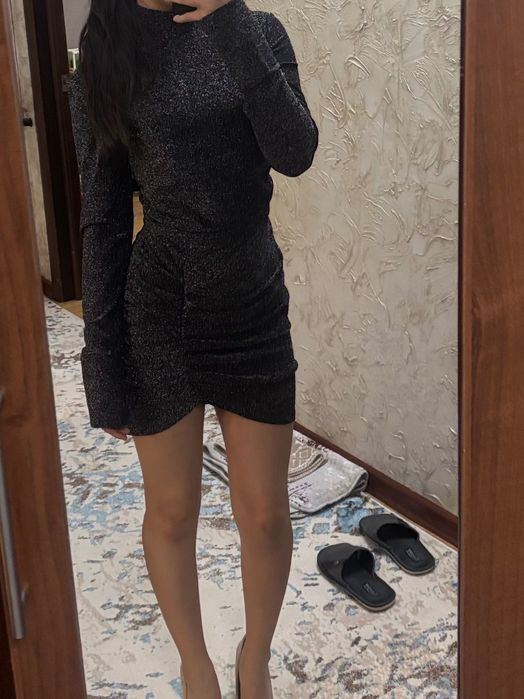 очень красивое платье с блёстками