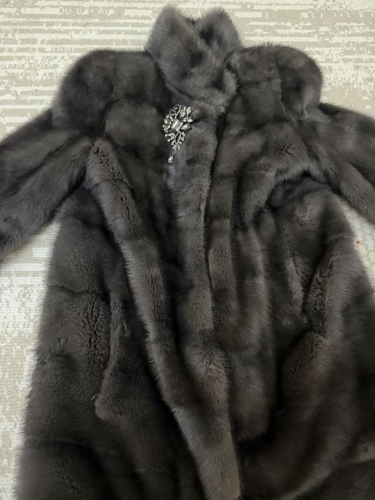 Шуба сатылады. Жақсы жағдайда