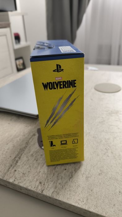 Controller Wireless PlayStation 5 (PS5) DualSense V2, Marvel’s Wolverine Adamantium Limited Edition
