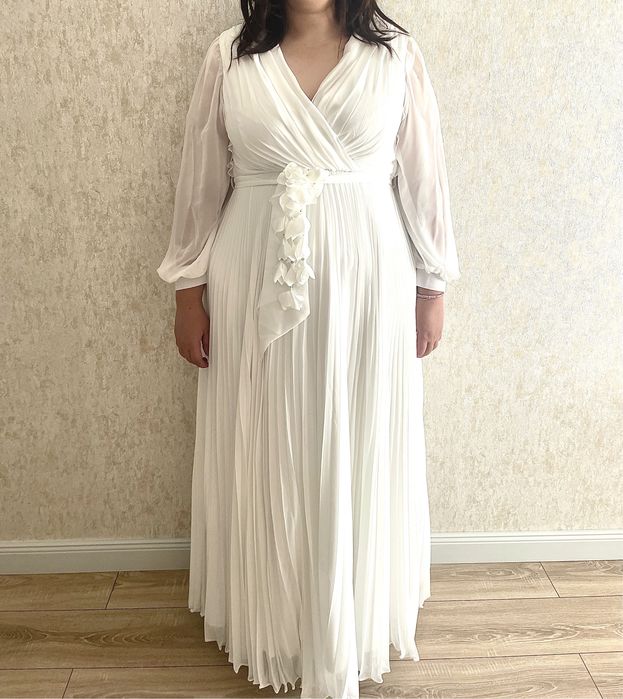 Платье свадебное