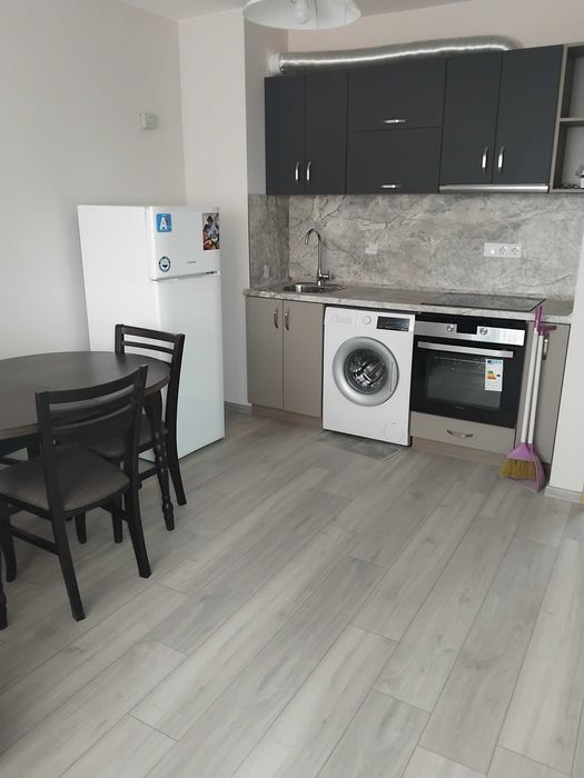 3-ст. апартамент Люлин 9