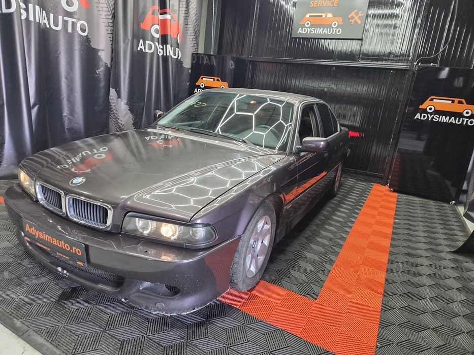 Bmw seria 7 model e38,730i