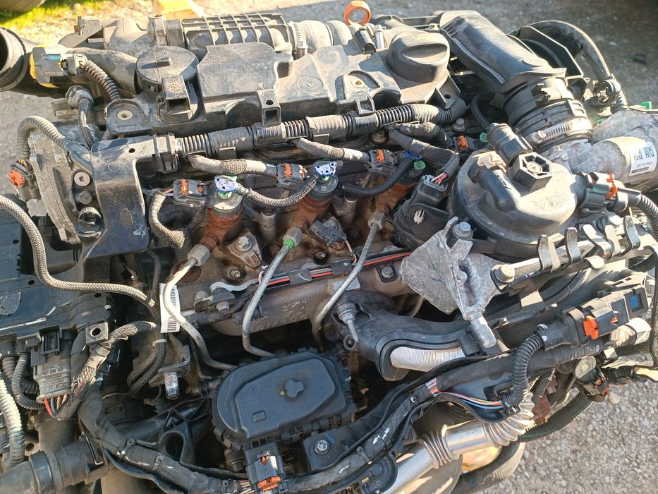 Двигател за  1.6 BlueHDi 100кс (BHY) за Peugeot 3008 / 2008 / Citroen