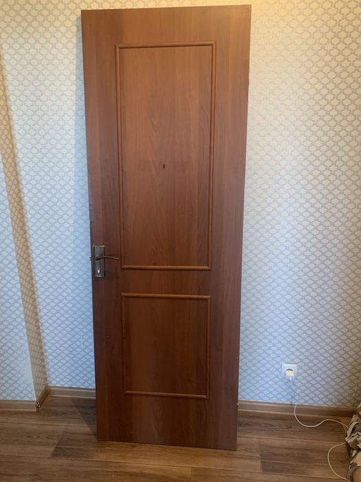 Продам дверь за 3000 тг