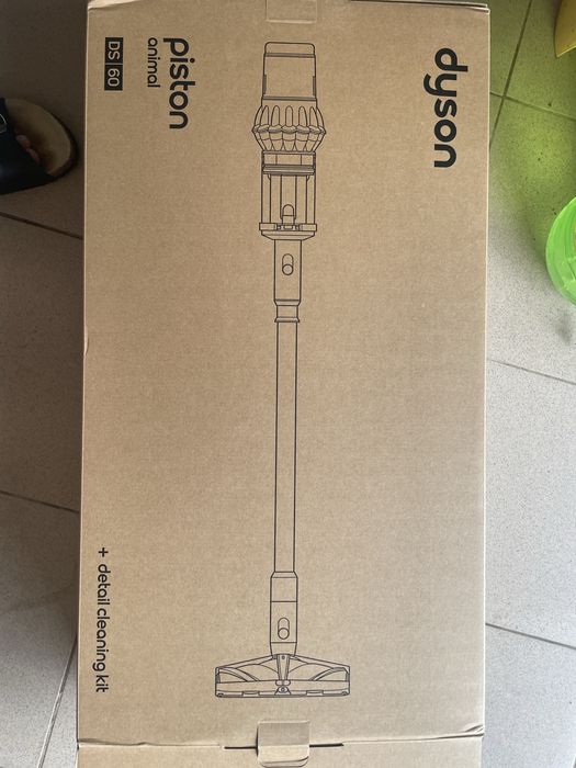 Aspirator dyson v16 nou sigilat + detaling kit