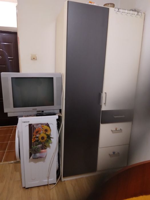 Dau în chirie garsoniera comfort redus.