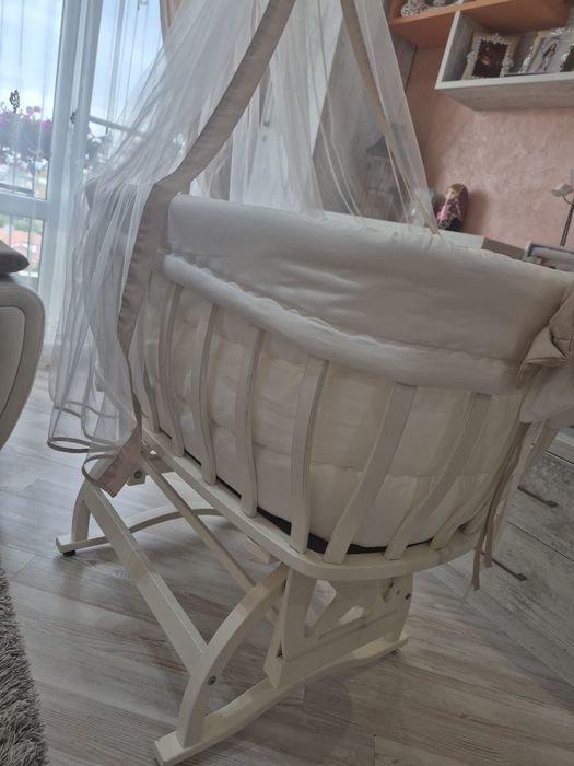 Бебешка кошара лулка