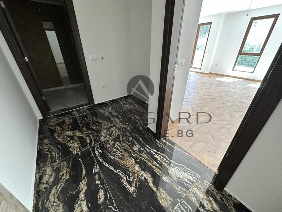 Продава се Двустаен апартамент в Пловдив, Кършияка - 140 кв.м за 965 €/кв.м - Снимка #7