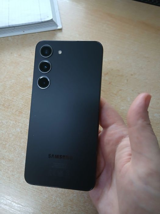 Samsung S23 negru