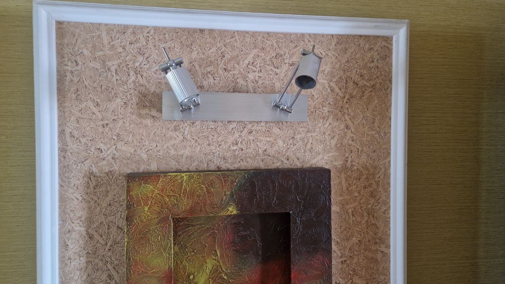 Продам люстры разные