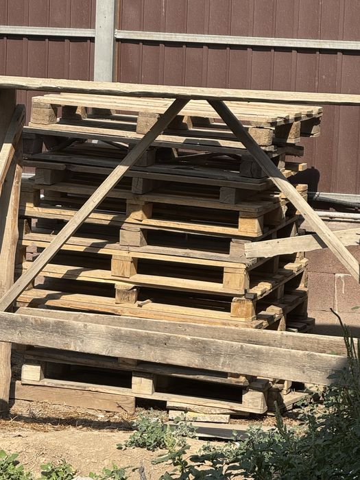 Поддоны остались продам адрес мкр . Маяк, район Аэропорта