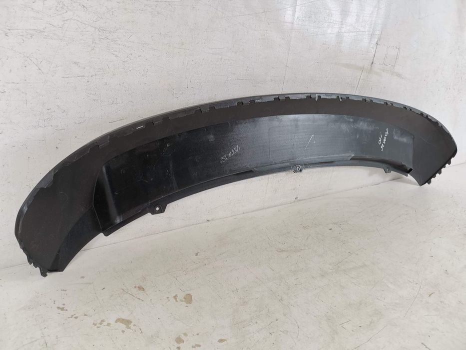 Шкода Рапид / Skoda Rapid 1 Оригинална задна броня спойлер в добро със