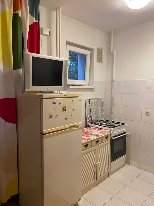 GARSONIERA DE INCHIRIAT zona Unirii-rond Piata Alba Iulia, Bucuresti