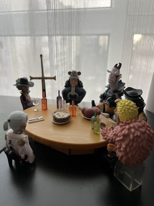 Колекционерски сет Shichibukai Conference Table Set/Holly Land