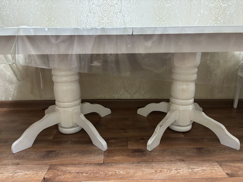 Продам стол 2*2,5 в хорошем состоянии