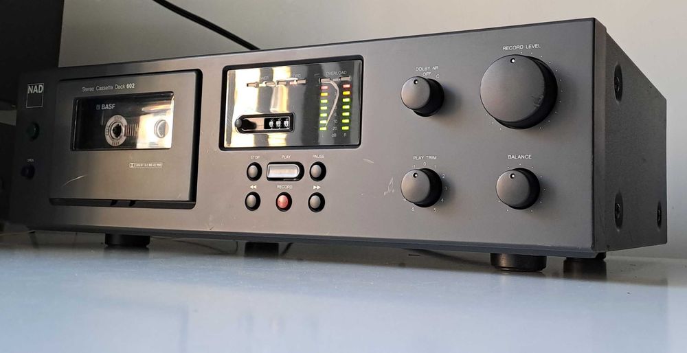 NAD 602 cassette deck tape stereo