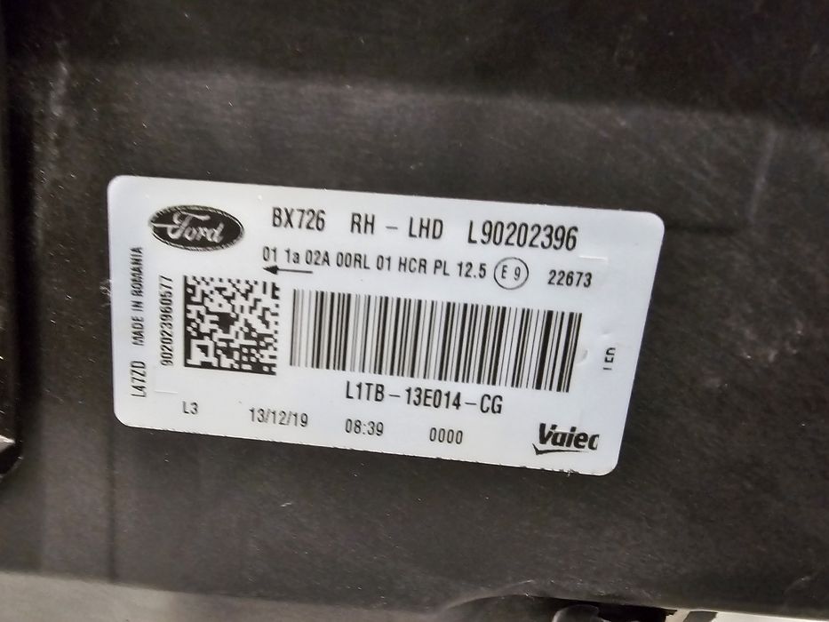 Far dreapta Full Led Ford Puma Cod : L1TB-13E014-CG