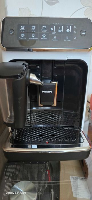 Кафемашина Кафеавтомат Saeco Philips LatteGo