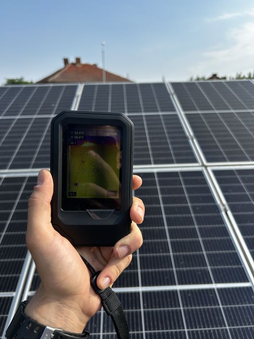 Професионално почистване на соларни панели и фасади