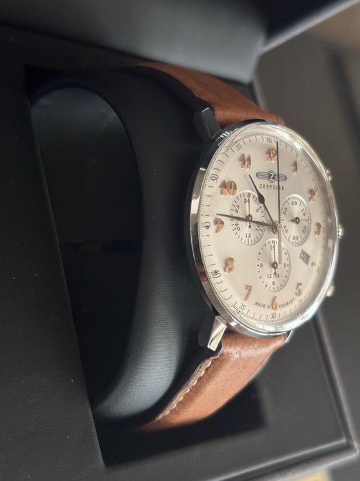 Zeppelin LZ129 Hindenburg Chronograph 7088-5 – Full Set