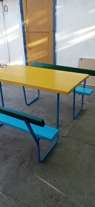 Продам стол для дома