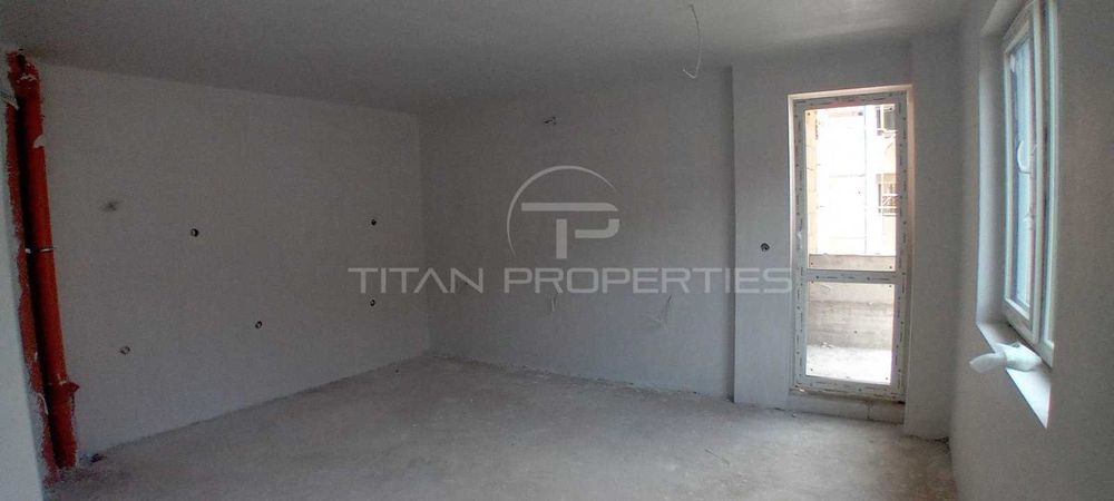 Продава се Двустаен апартамент в Пловдив, Тракия - 70 кв.м за 1072 €/кв.м - Снимка #2