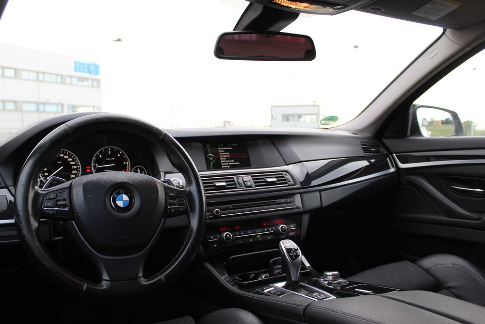 BMW Seria 5 F11 automat 2012 184hp distributie schimbata - proprietar