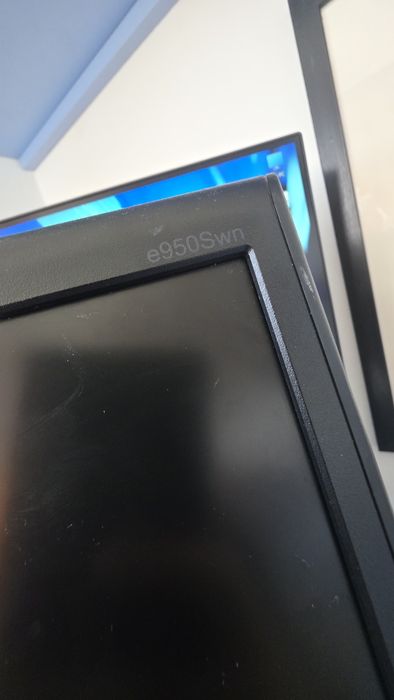 Monitor AOC 2013