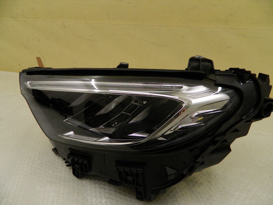 Far stanga Mercedes GLC W254 Full LED HIGH PERFORMANCE,  2022, 2023, 2024, 2025 cod origine A254906391