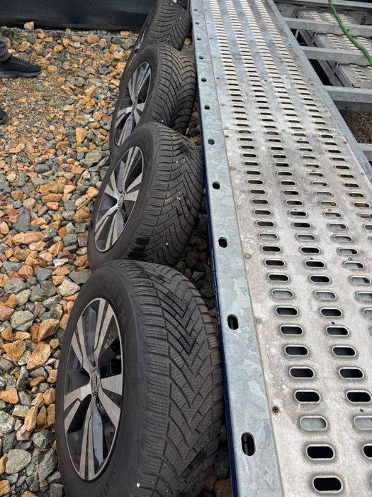 Jante originale Volvo V70 215/60/16