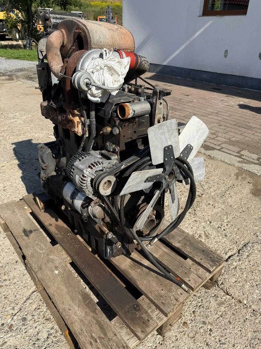 De vanzare motor tractor Landini/ Perkins 2979-2200 — poza 3