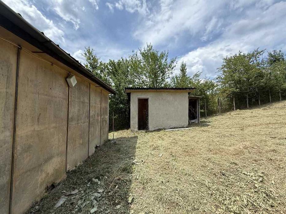 Продава се Къща в с. Кметовци, Област Габрово - 26 кв.м за 462 €/кв.м - Снимка #3