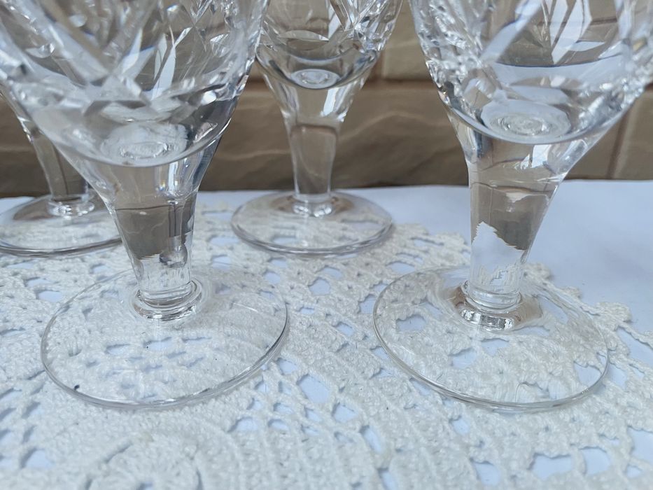 Красиви кристални чаши от Англия