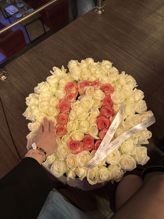 цветы белый и розовый