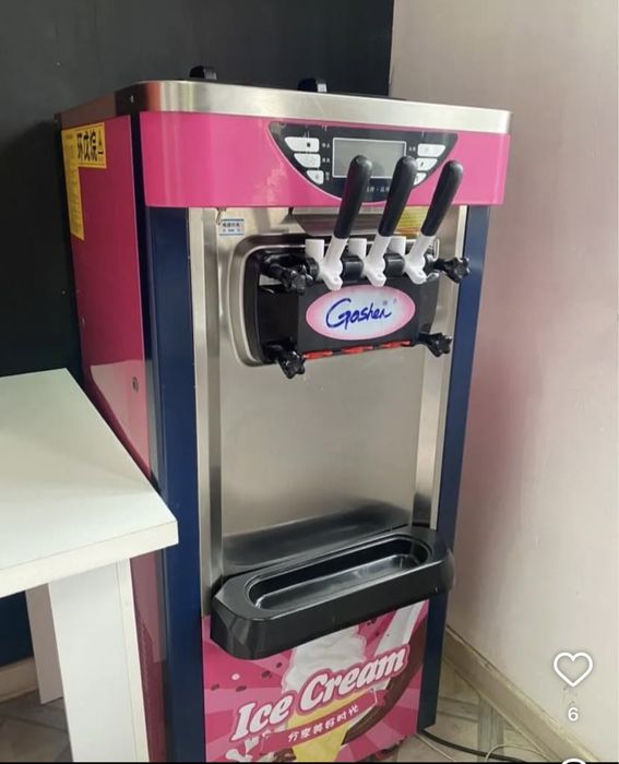 Продам морожный аппарат фризер