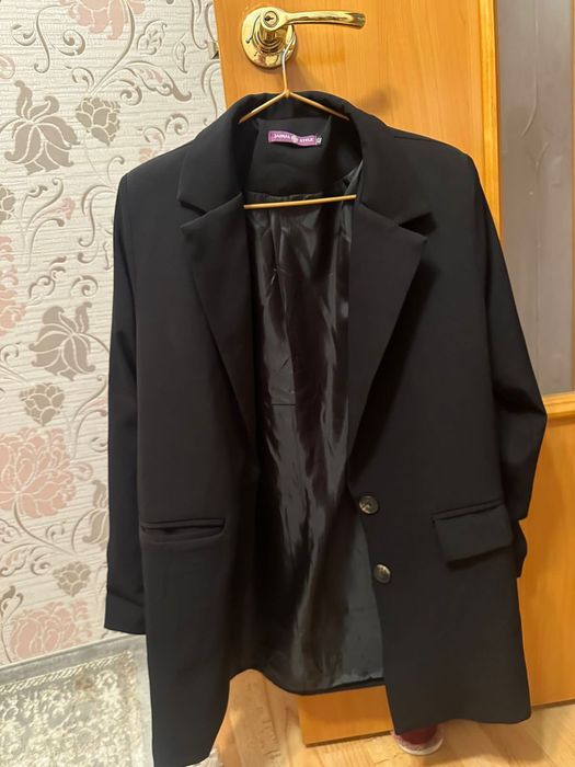 Продам пиджак в отличном состоянии