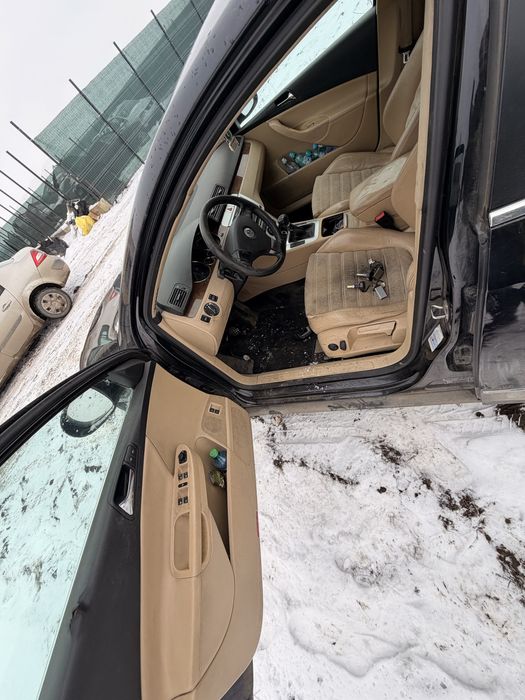 Dezmembrez dezmembrari vw passat b6 1.9 TDI 105 cai 5 trepte BKC  LC9X