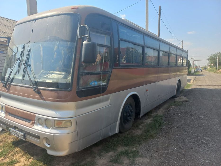 Аренда автобуса по городу. Выезжаем в Россиию.