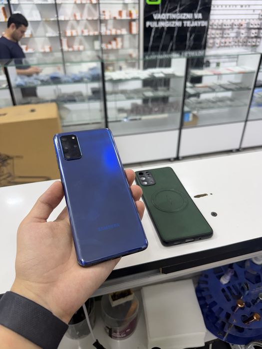 Samsung S20 Plus 12/256gb