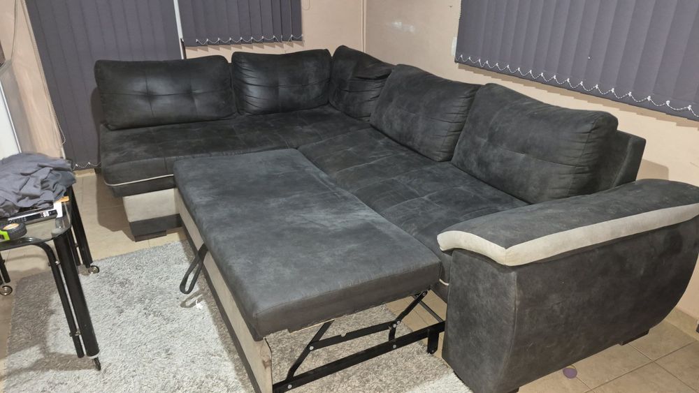 Холова гарнитура с функция сън и място за багаж