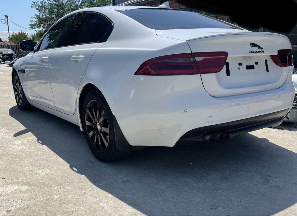Dezmembrez Jaguar XE 2.0 dtd ingenium