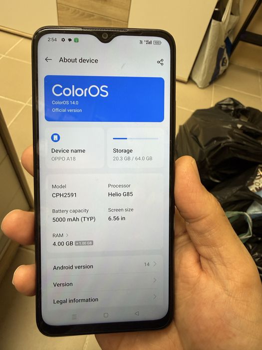 Oppo A18 4/64gb отличен