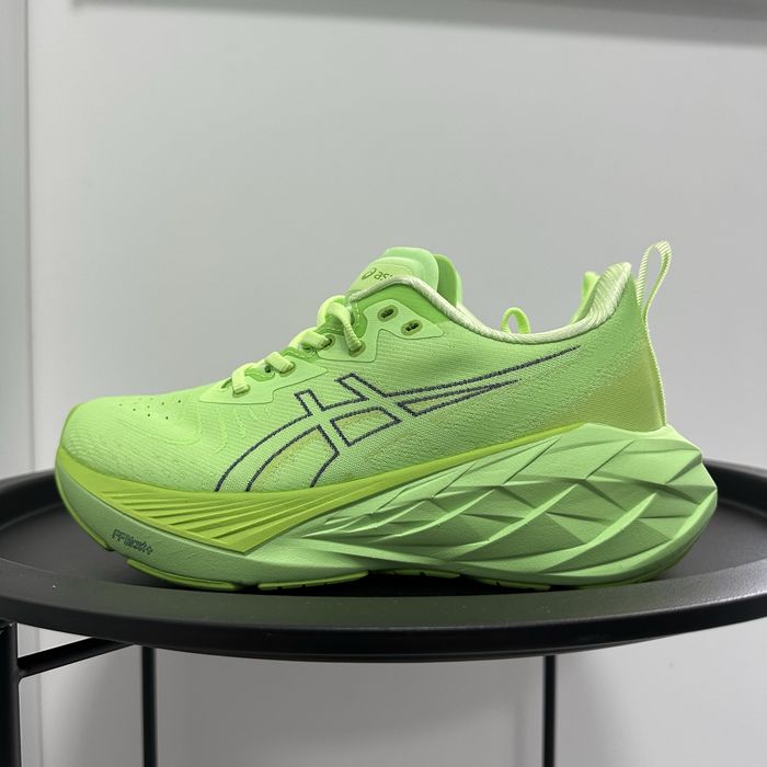 Asics Novablast 4 Lime