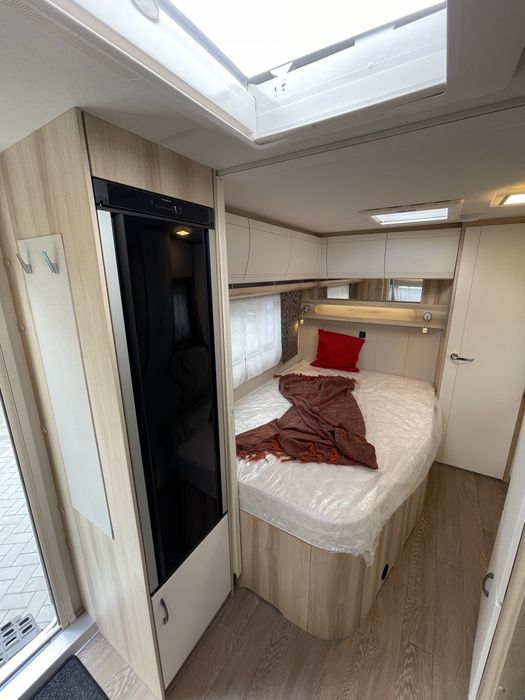 Rulotă nouă/Premium/Hobby DeLuxe 495 WFB