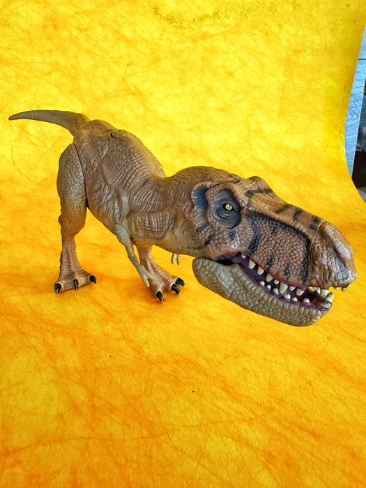 Figurina T -Rex Jurasic World