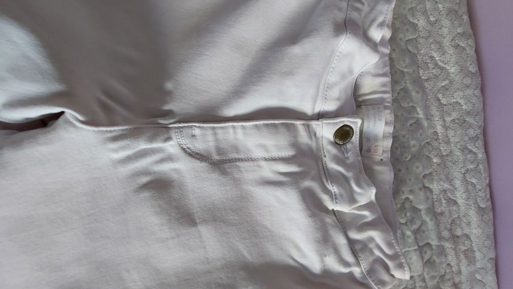 Продавам детски дрехи