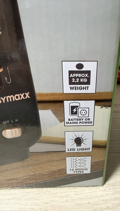 Masina de cusut easymaxx