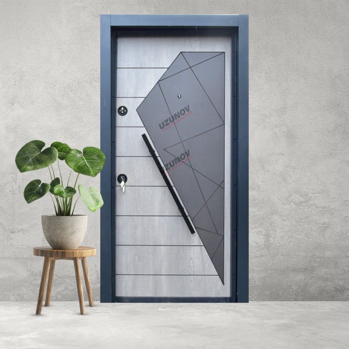 входни врати нови на склад вносител