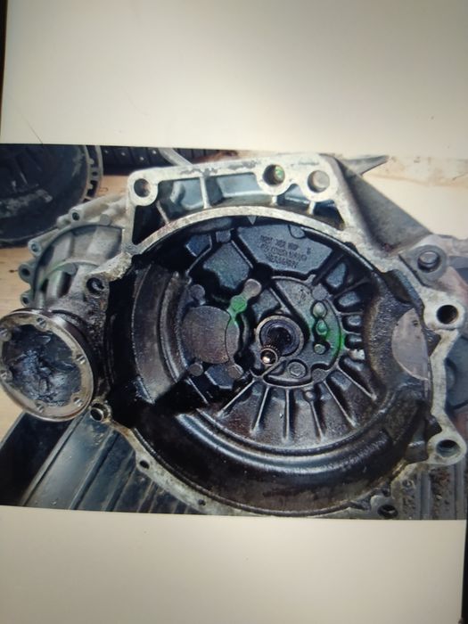 Фольксваген гольф коробка