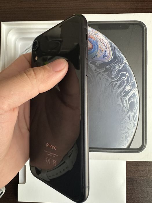 iPhone Xr black ca nou, full box